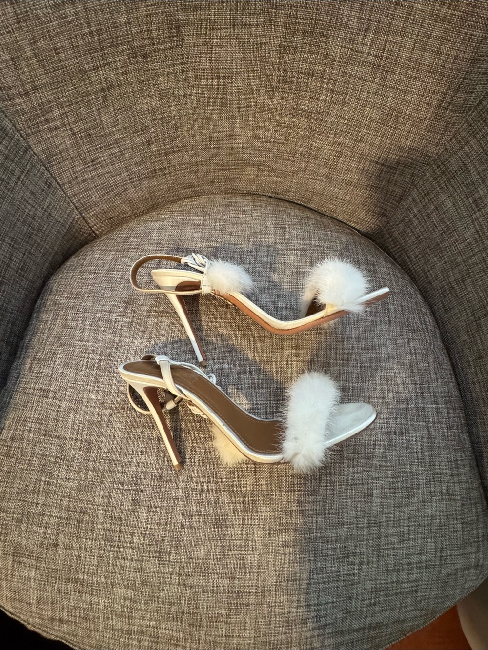 Aquazzura White real Mink Pom-Pom Strappy Stiletto Sandals - Picture 3 of 7